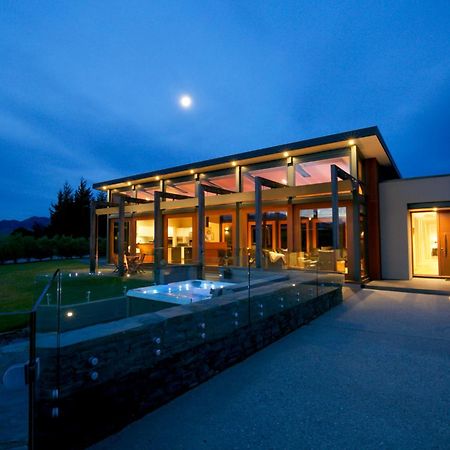 Mt Gold Retreat - Sleeps 8 - Spa Pool - Tennis Court Wanaka Eksteriør bilde