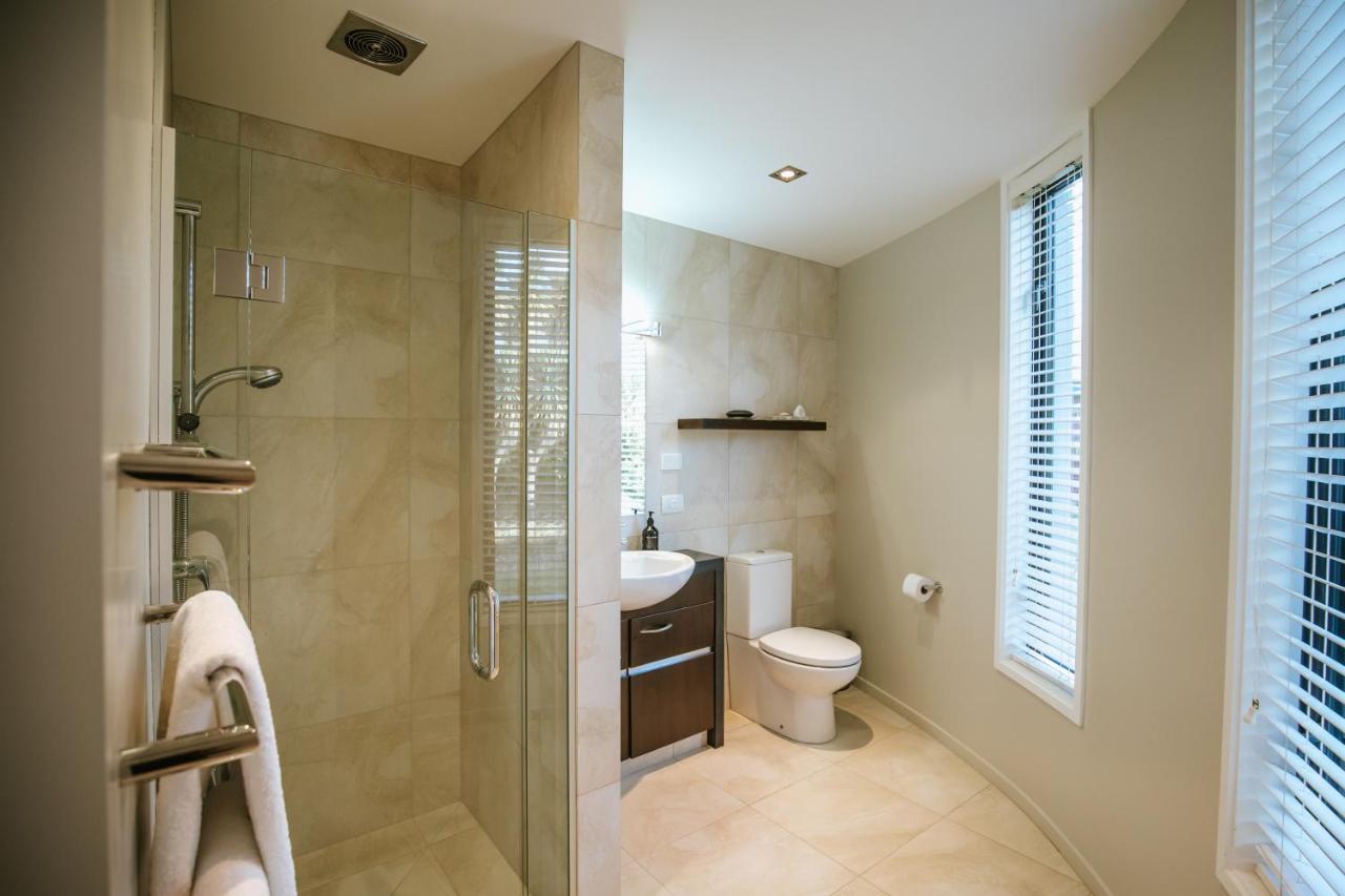 Mt Gold Retreat - Sleeps 8 - Spa Pool - Tennis Court Wanaka Eksteriør bilde